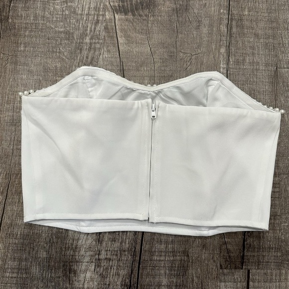 Princess Polly Elevate Crop Top White Pearl Embellishment Women's 6 Beach‎ Zip - Picture 10 of 12